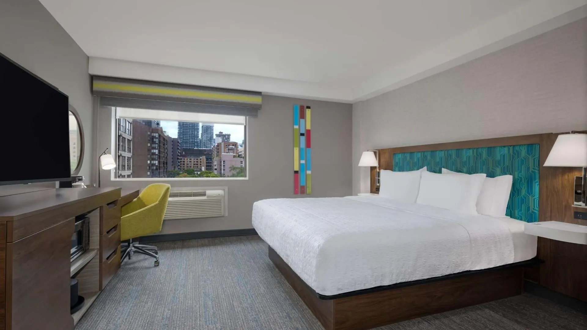 Hampton Inn & Suites By Hilton Toronto Downtown